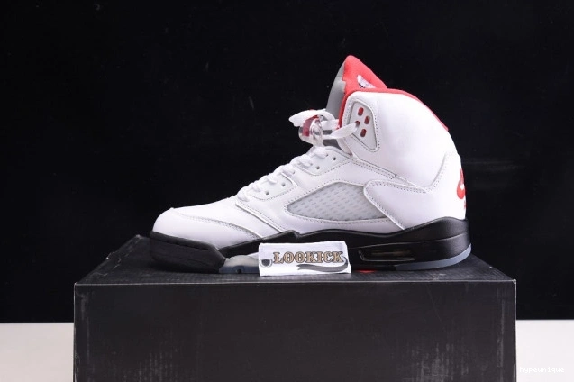 HYPE Jordan Fire Red (2020) Retro Tongue Air 5 Silver DA1911-102 0713